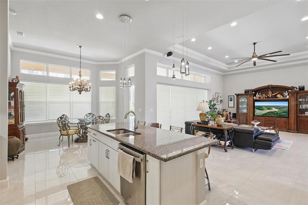 For Sale: $1,175,000 (5 beds, 4 baths, 3237 Square Feet)