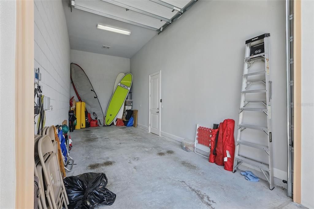 For Sale: $1,175,000 (5 beds, 4 baths, 3237 Square Feet)