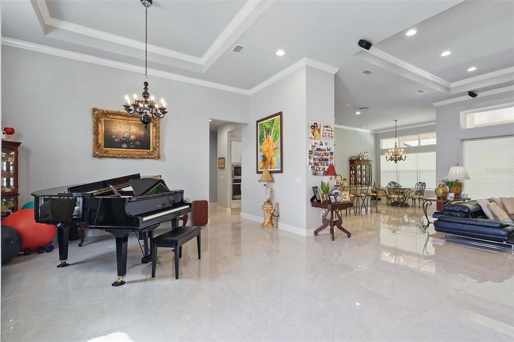 For Sale: $1,175,000 (5 beds, 4 baths, 3237 Square Feet)