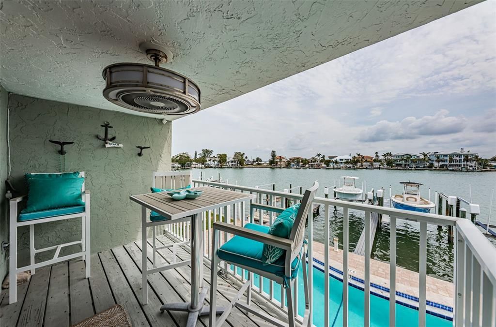 待售: $799,000 (2 贝兹, 3 浴室, 1330 平方英尺)