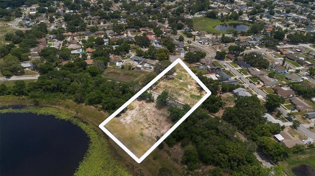 Под контрактом: $395,000 (2.78 acres)