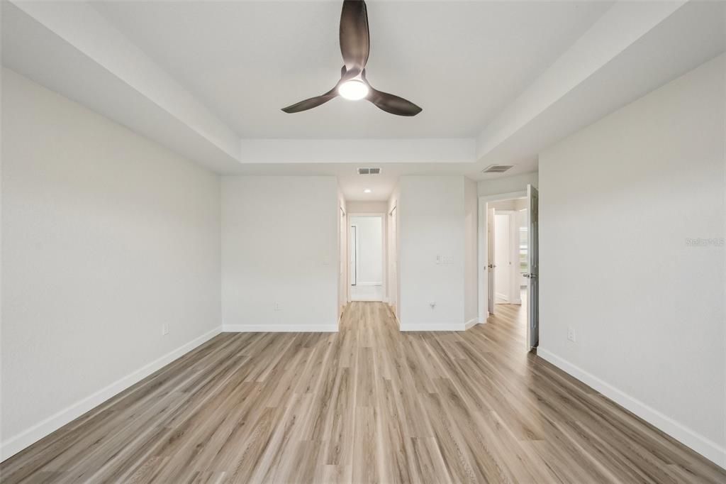 For Sale: $379,900 (3 beds, 2 baths, 1745 Square Feet)