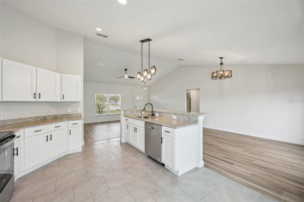 For Sale: $379,900 (3 beds, 2 baths, 1745 Square Feet)