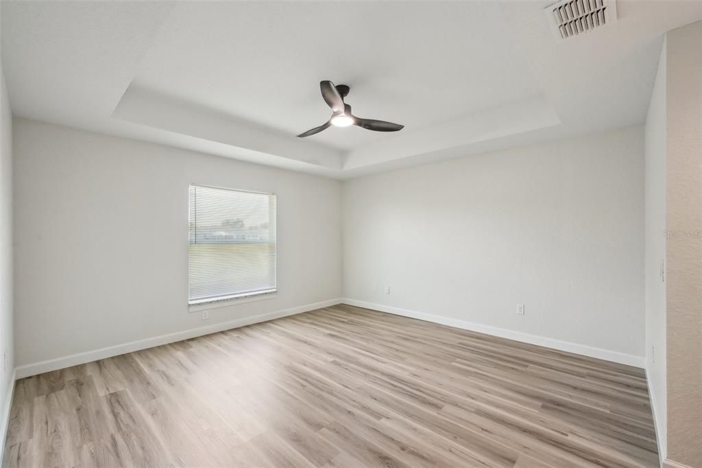 For Sale: $379,900 (3 beds, 2 baths, 1745 Square Feet)