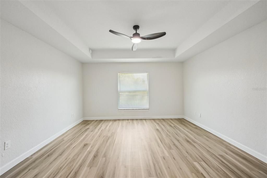 For Sale: $379,900 (3 beds, 2 baths, 1745 Square Feet)