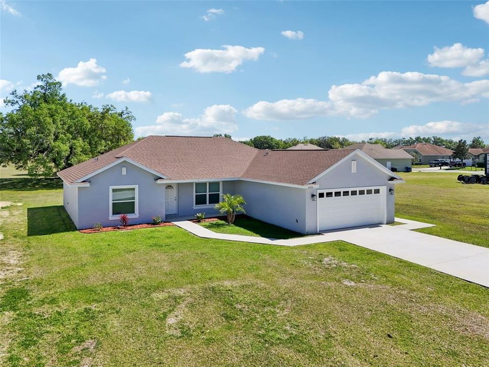 For Sale: $379,900 (3 beds, 2 baths, 1745 Square Feet)