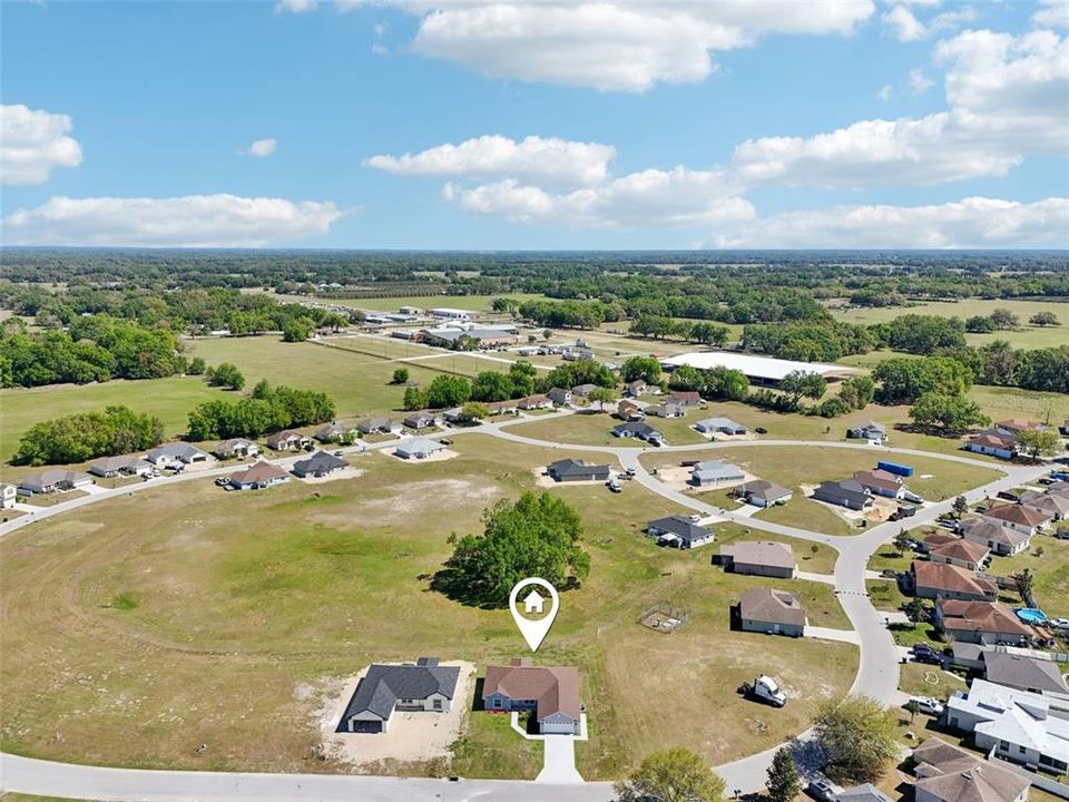 For Sale: $379,900 (3 beds, 2 baths, 1745 Square Feet)