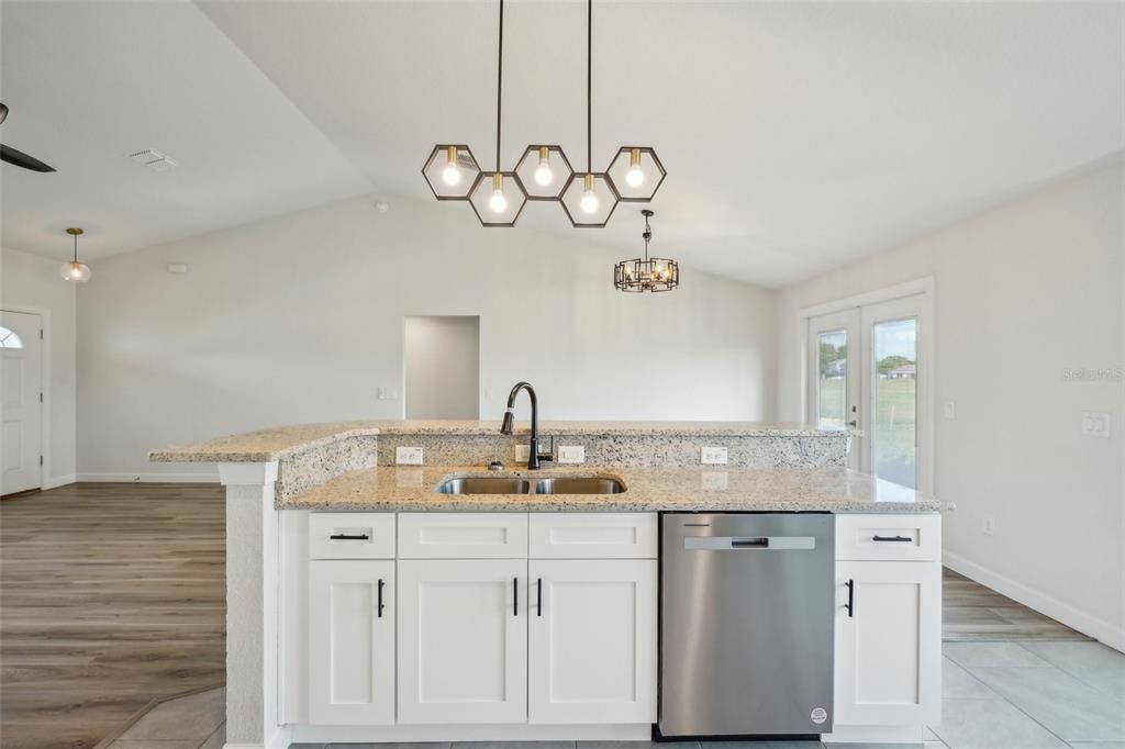 For Sale: $379,900 (3 beds, 2 baths, 1745 Square Feet)