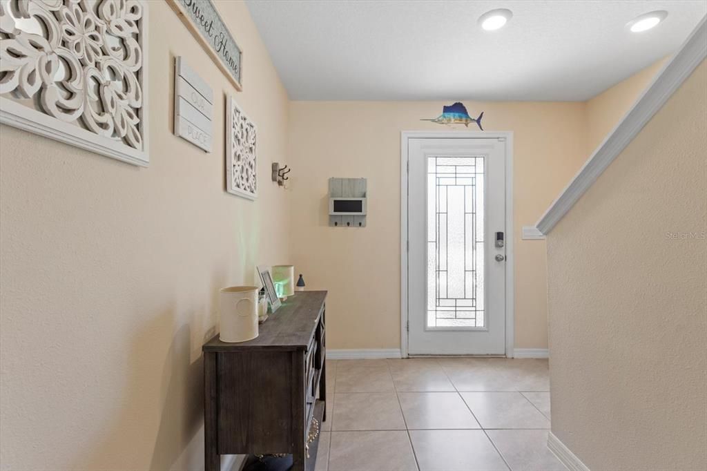 待售: $395,000 (5 贝兹, 3 浴室, 2447 平方英尺)