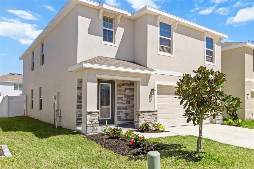 待售: $395,000 (5 贝兹, 3 浴室, 2447 平方英尺)