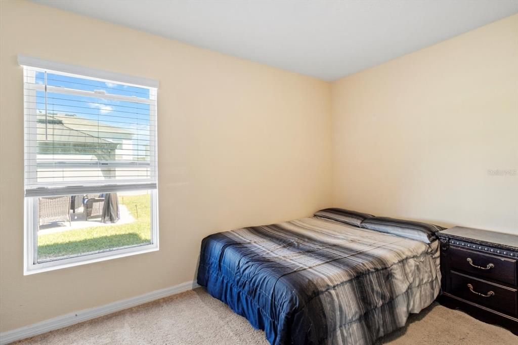 待售: $395,000 (5 贝兹, 3 浴室, 2447 平方英尺)