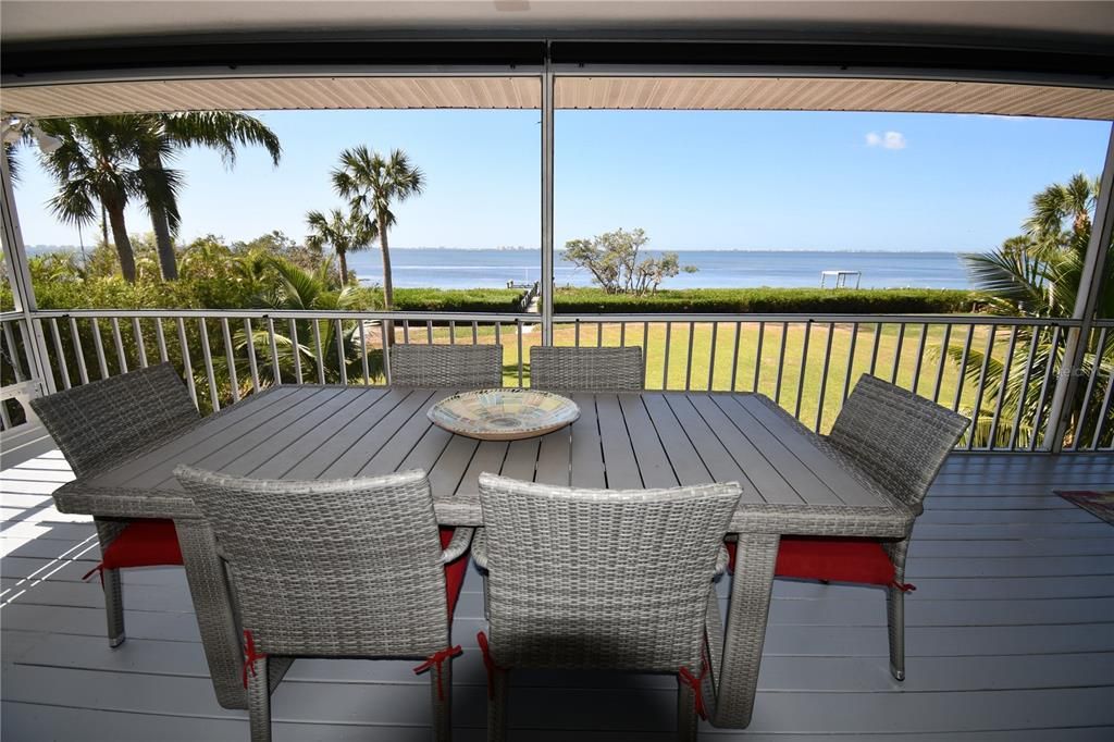 出租: $8,500 (3 贝兹, 2 浴室, 2574 平方英尺)