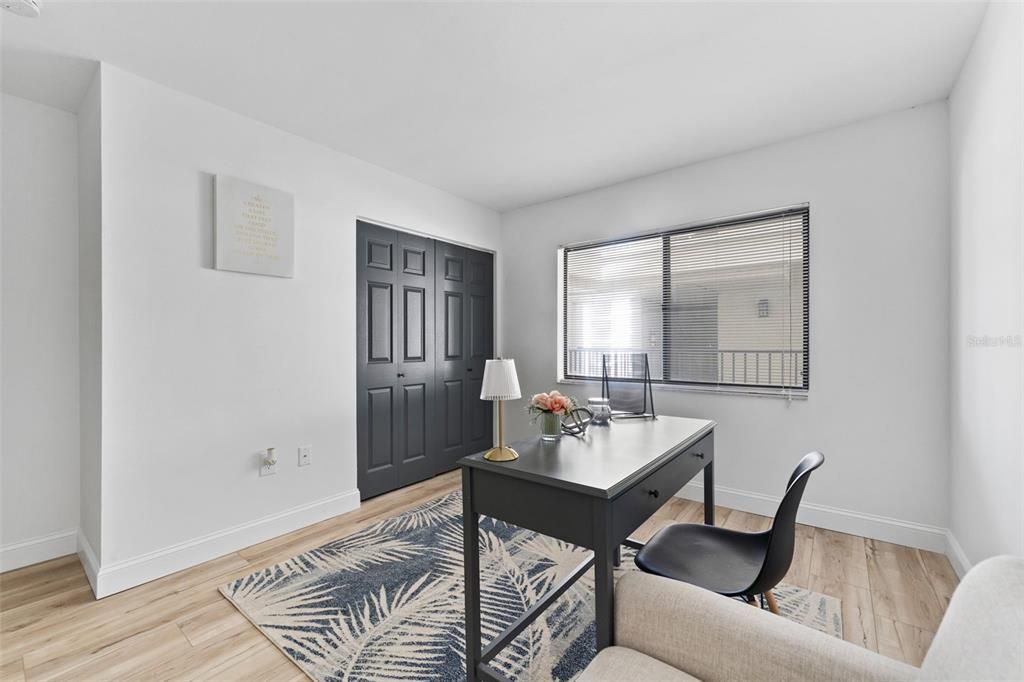 For Rent: $2,200 (2 beds, 2 baths, 1025 Square Feet)