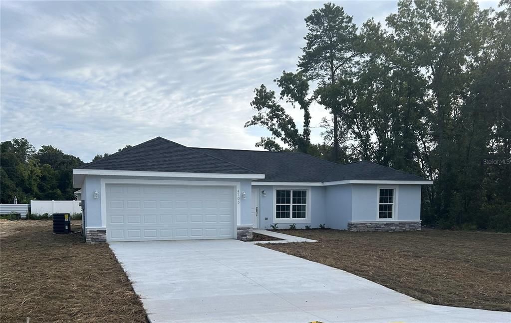 Recently Sold: $245,000 (3 beds, 2 baths, 1203 Square Feet)