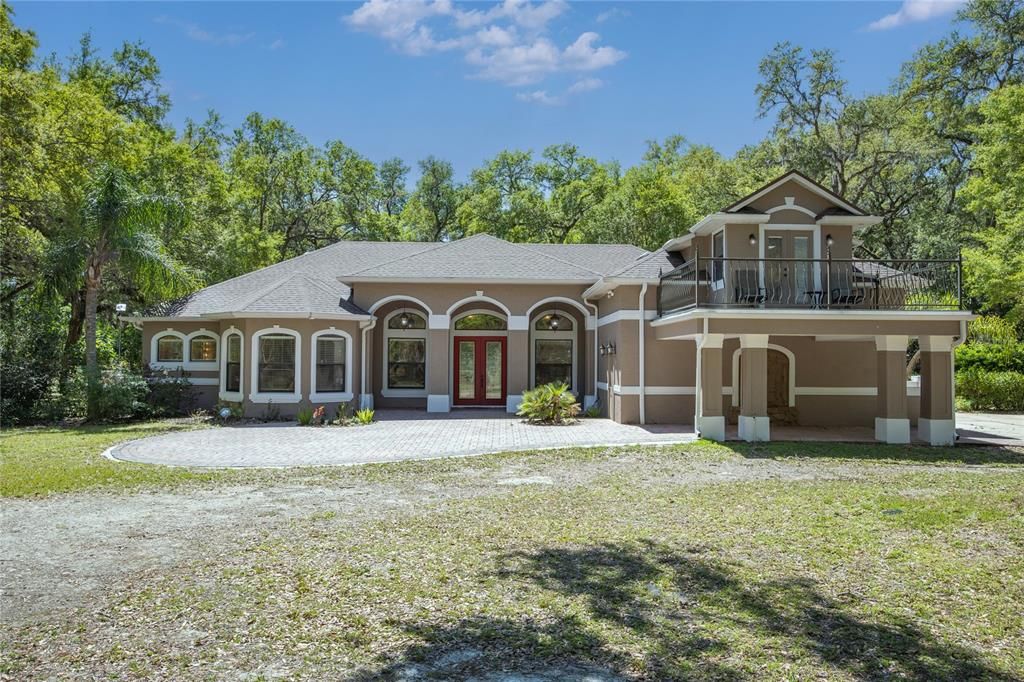 Vendido Recientemente: $850,000 (3 camas, 3 baños, 3152 Pies cuadrados)