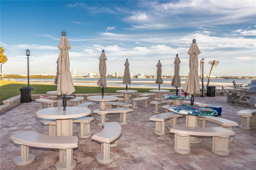 В аренду: $3,800 (2 спален, 2 ванн, 1310 Квадратных фут)