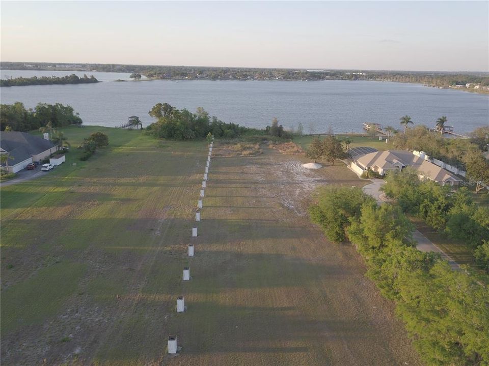 待售: $525,000 (2.36 acres)