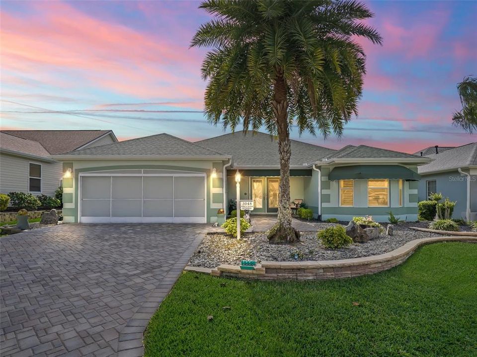 Recently Sold: $449,900 (2 beds, 2 baths, 2076 Square Feet)