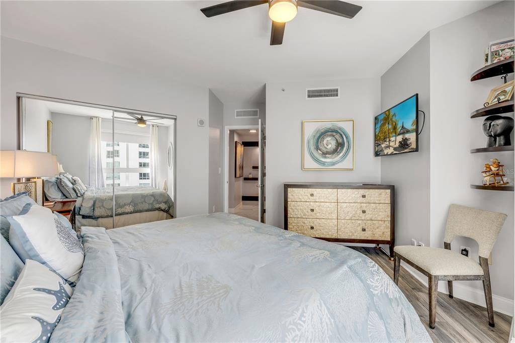 For Sale: $594,000 (3 beds, 3 baths, 2239 Square Feet)