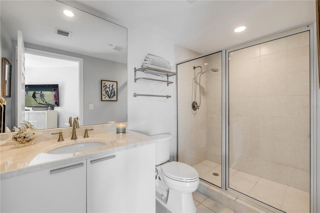 For Sale: $594,000 (3 beds, 3 baths, 2239 Square Feet)