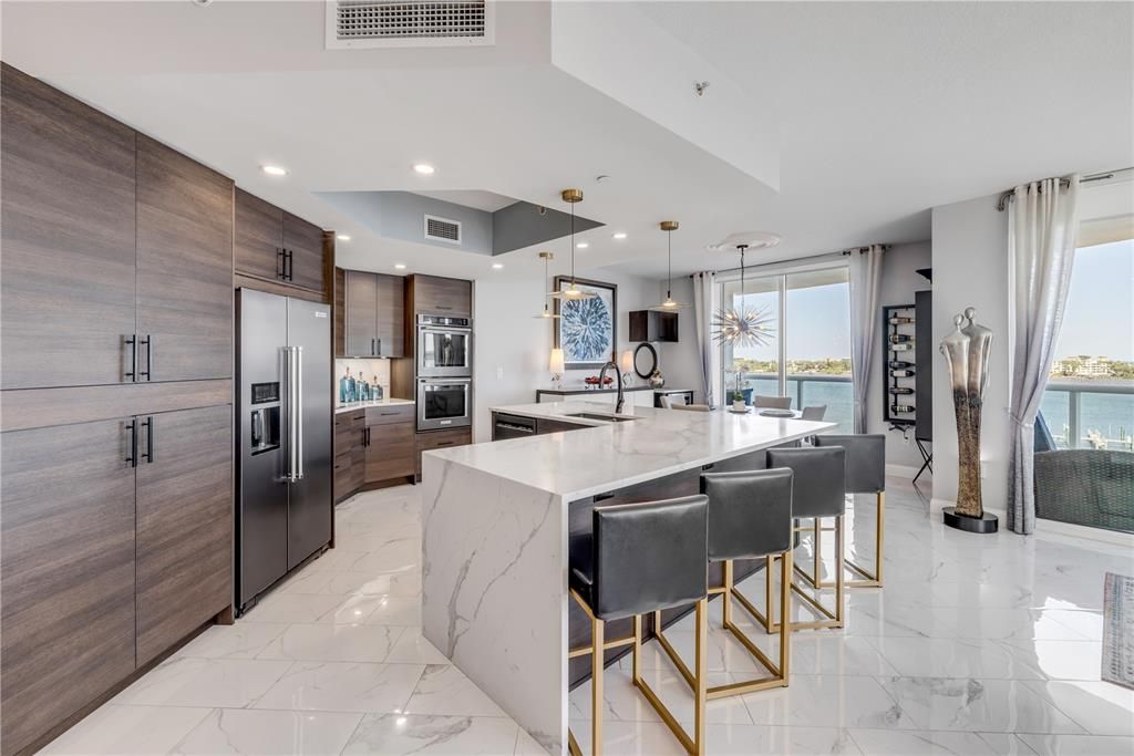 For Sale: $594,000 (3 beds, 3 baths, 2239 Square Feet)