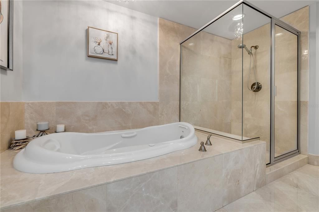 For Sale: $594,000 (3 beds, 3 baths, 2239 Square Feet)