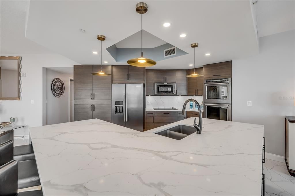 For Sale: $594,000 (3 beds, 3 baths, 2239 Square Feet)