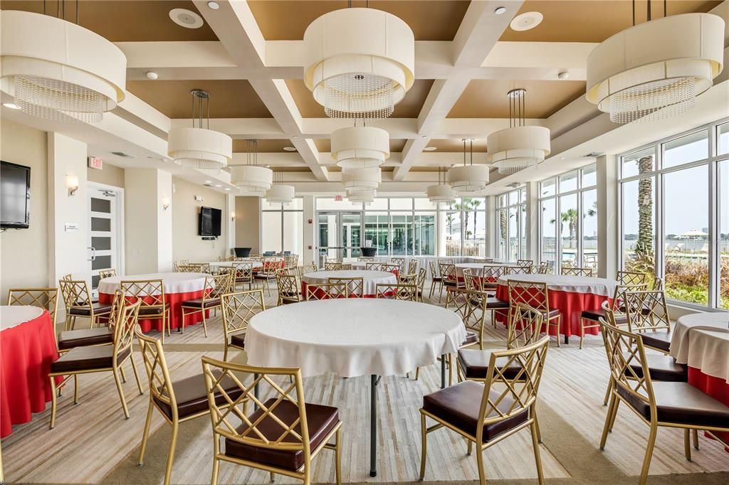 For Sale: $594,000 (3 beds, 3 baths, 2239 Square Feet)