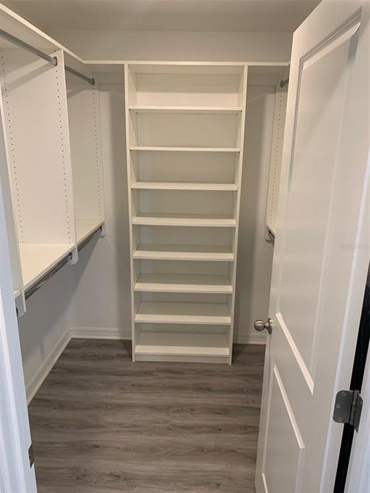 待售: $345,900 (4 贝兹, 2 浴室, 2209 平方英尺)