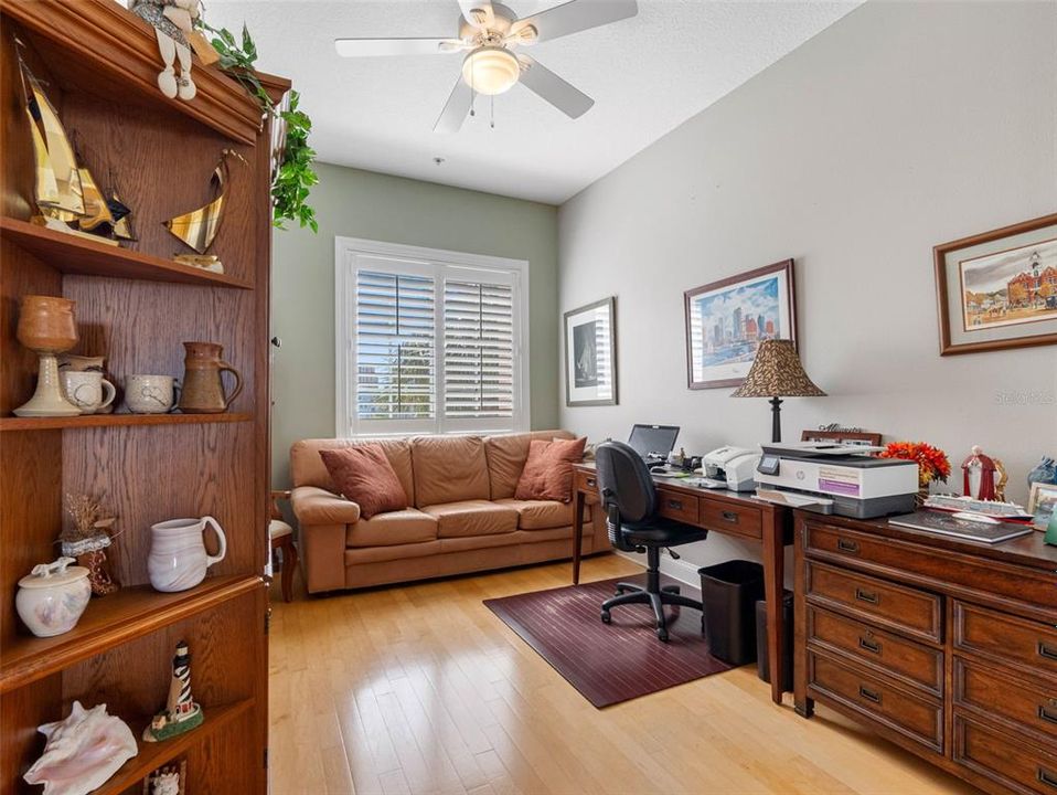 For Sale: $1,247,000 (3 beds, 3 baths, 2041 Square Feet)