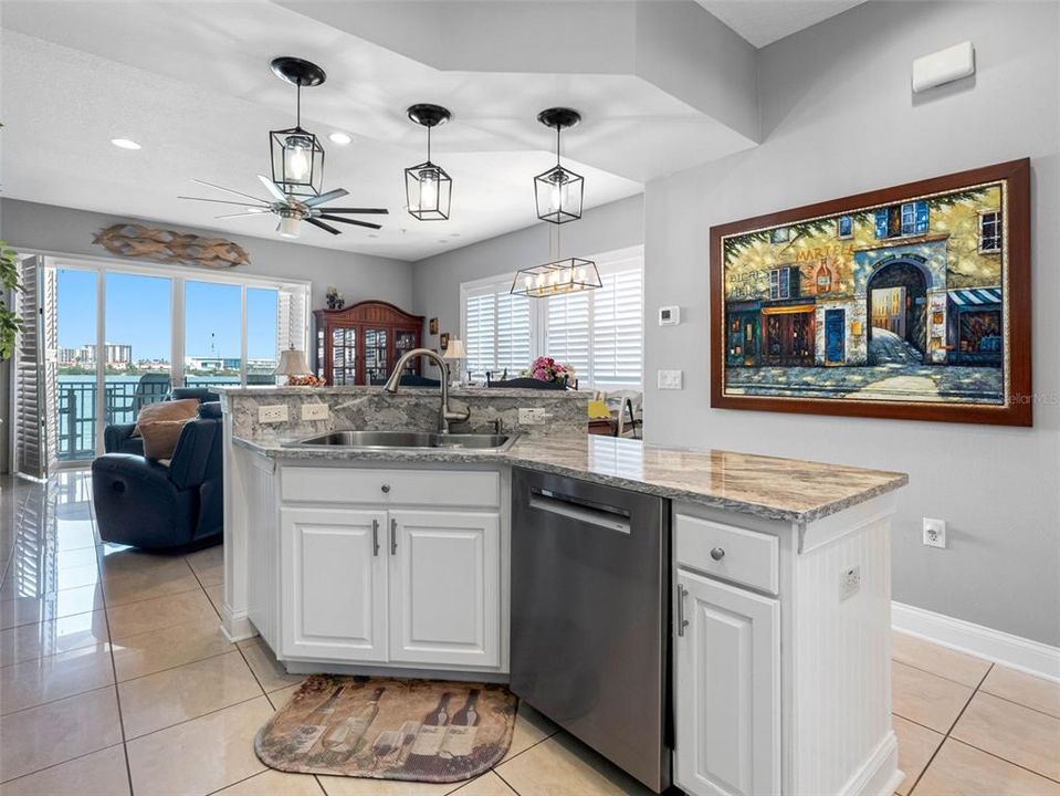 For Sale: $1,247,000 (3 beds, 3 baths, 2041 Square Feet)