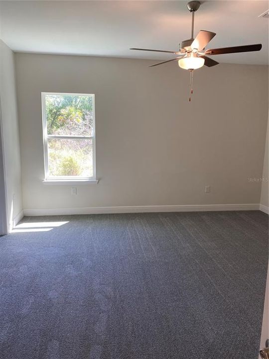 For Sale: $359,900 (3 beds, 2 baths, 1660 Square Feet)