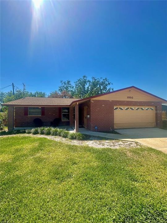 Vendido Recientemente: $259,900 (3 camas, 2 baños, 1290 Pies cuadrados)