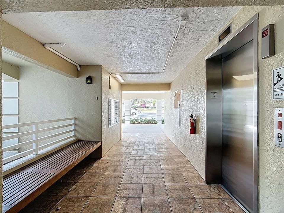 For Sale: $285,000 (3 beds, 2 baths, 1330 Square Feet)