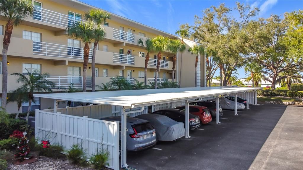 For Sale: $285,000 (3 beds, 2 baths, 1330 Square Feet)