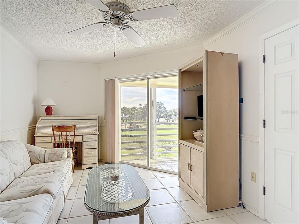 For Sale: $285,000 (3 beds, 2 baths, 1330 Square Feet)