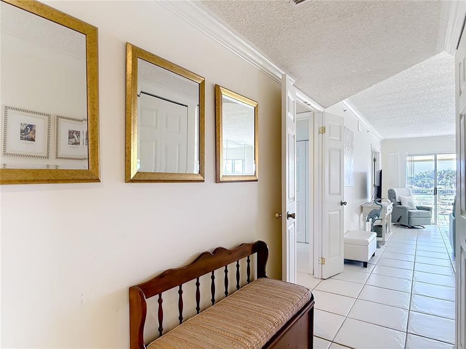 For Sale: $285,000 (3 beds, 2 baths, 1330 Square Feet)