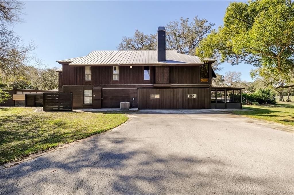 Vendido Recientemente: $749,000 (2 camas, 2 baños, 2820 Pies cuadrados)