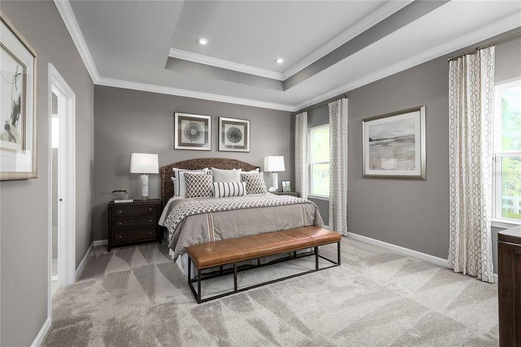 合同活跃: $566,510 (4 贝兹, 2 浴室, 2160 平方英尺)