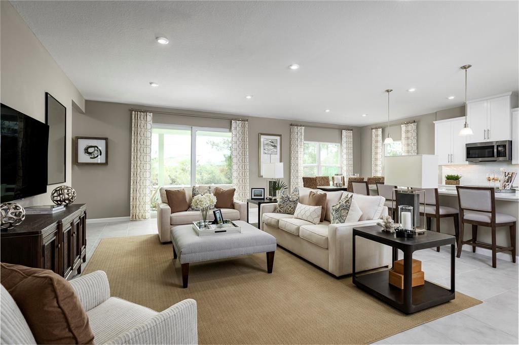 Activo con contrato: $578,715 (4 camas, 2 baños, 2160 Pies cuadrados)