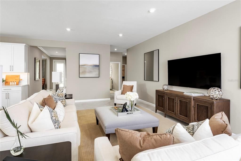 Activo con contrato: $578,715 (4 camas, 2 baños, 2160 Pies cuadrados)