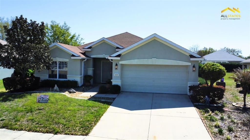 Recently Rented: $2,100 (3 beds, 2 baths, 1714 Square Feet)