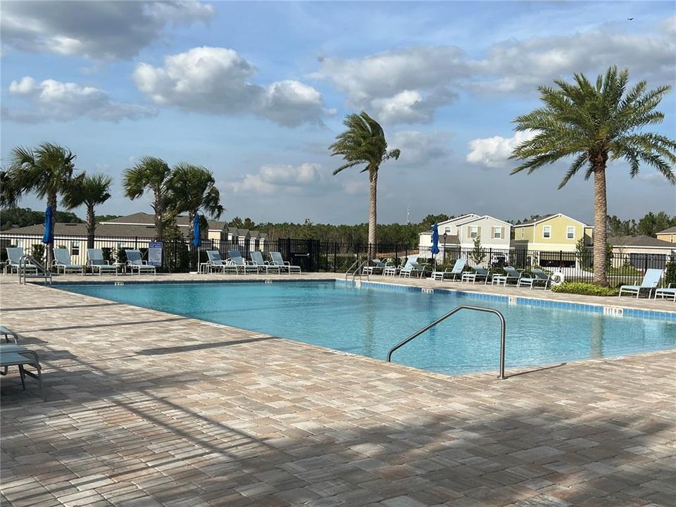 En Venta: $379,000 (5 camas, 3 baños, 2528 Pies cuadrados)