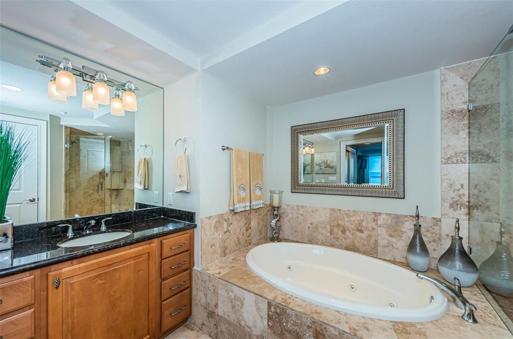 For Sale: $2,695,000 (3 beds, 2 baths, 2328 Square Feet)