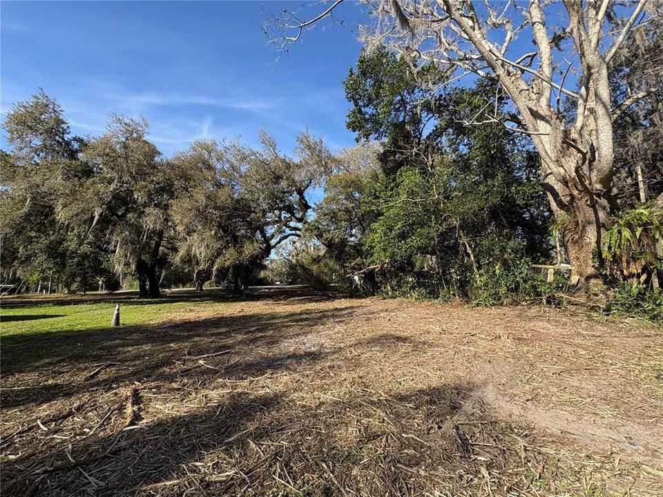 待售: $94,900 (0.28 acres)