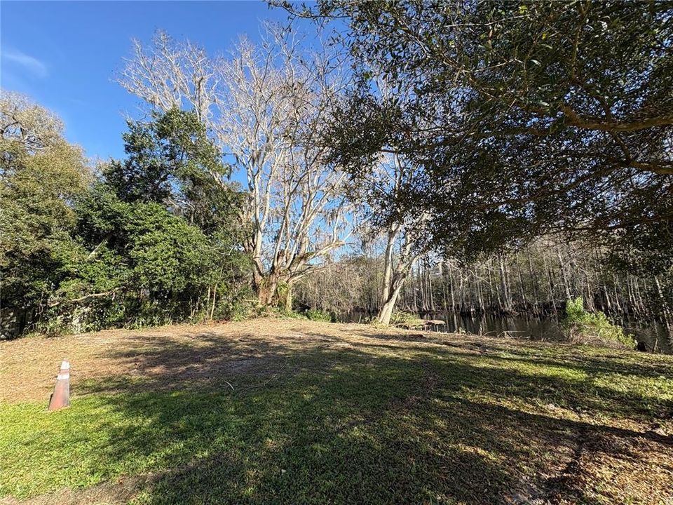 待售: $94,900 (0.28 acres)