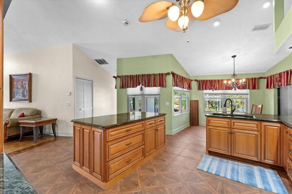 For Sale: $675,000 (4 beds, 2 baths, 2930 Square Feet)