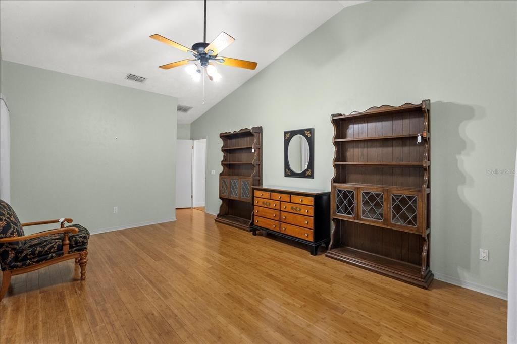 For Sale: $675,000 (4 beds, 2 baths, 2930 Square Feet)