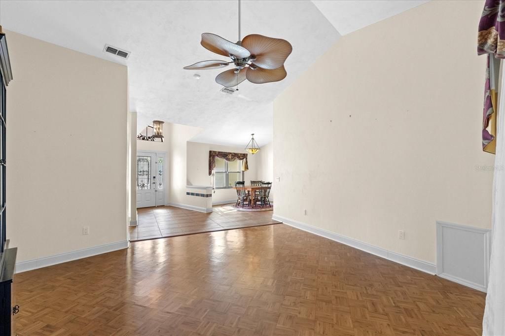 For Sale: $675,000 (4 beds, 2 baths, 2930 Square Feet)