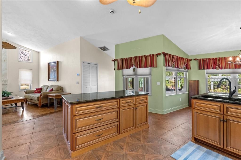 For Sale: $675,000 (4 beds, 2 baths, 2930 Square Feet)